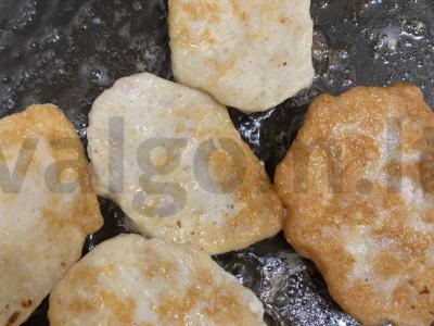 Vištienos kotletai su džiovintu česnaku Žingsnis 2