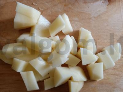 Vištienos sriuba su kotletukais Žingsnis 2