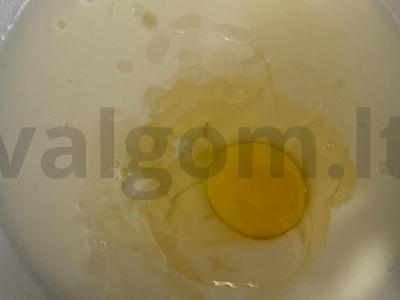 Blynai iš rūgštaus pieno su vaniliniu cukrumi Žingsnis 2