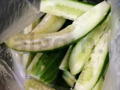 Sūdyti agurkai su česnaku ir krapais Žingsnis 1