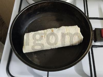 Sultinga šašlykinė su dešrelėmis ir daržovėmis Žingsnis 3