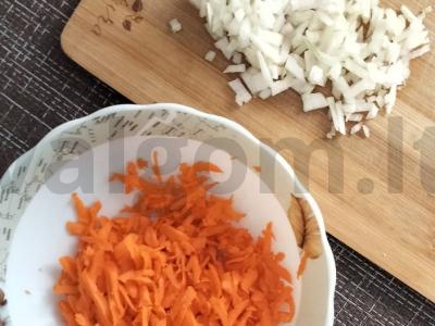 Vištienos filė plovas su prieskoniais Žingsnis 1