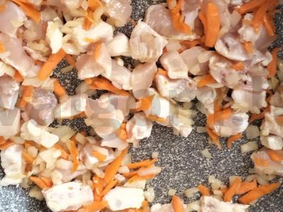 Vištienos filė plovas su prieskoniais Žingsnis 4