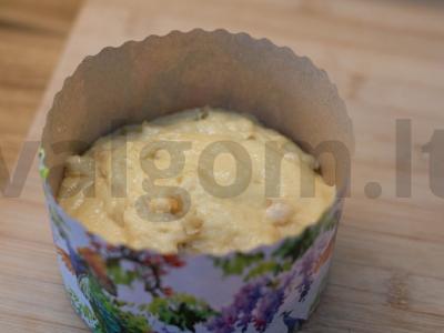 Velykinis kulichas su beze Žingsnis 13