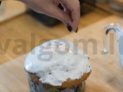 Velykinis kulichas su beze Žingsnis 17