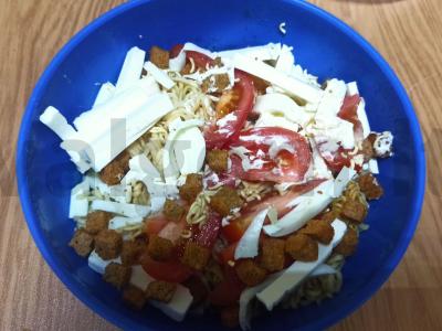 Makaronai su sūriu, pomidoru ir sausainiais Žingsnis 4