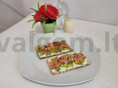 Naudingas pusryčių patiekalas per 5 minutes pagrindine nuotrauka