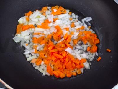 Vegetariška perlų košė su daržovėmis Žingsnis 2