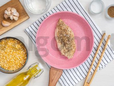 Žirnių košė su kalakutienos filė Žingsnis 1