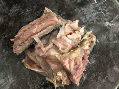 Kepta skumbrė prieskoniuose Žingsnis 3