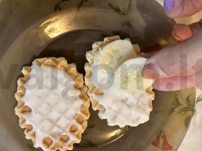 Vafliai prie arbatos su jogurtu ir bananais Žingsnis 3