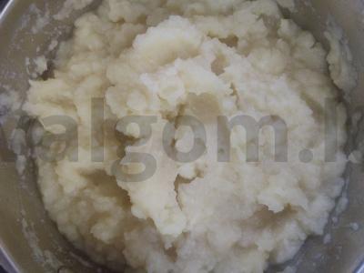 Namų vištiena aluje Žingsnis 2