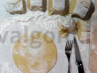 Namų meduolis keptuvėje Žingsnis 2