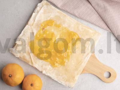 Filo tešlos vyniotinis su mandarinų džemu Žingsnis 3