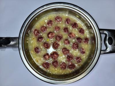 Mėsos kukuliai migdolų padaže Žingsnis 3