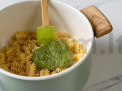 Makaronai su naminiu pesto padažu Žingsnis 3