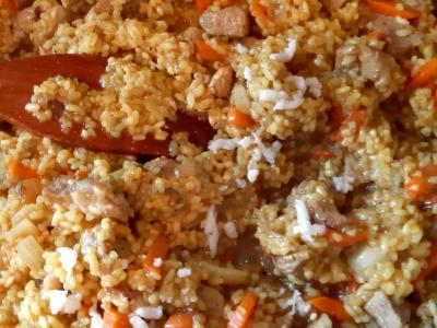 Paprastas kiaulienos plovas Žingsnis 10