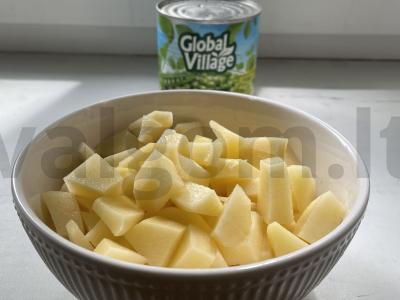 Bulvių sriuba su žaliu žirniu Žingsnis 1