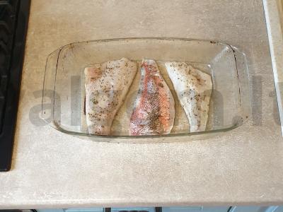 Ešerio filė su itališkais prieskoniais ir citrina orkaitėje Žingsnis 3