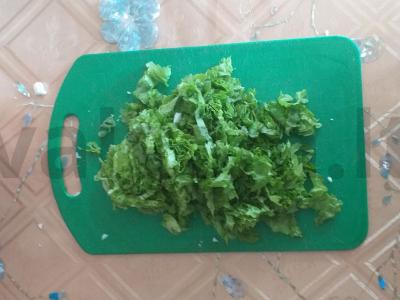 Pats paprasčiausias pavasarinis salotas Žingsnis 2