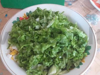 Pats paprasčiausias pavasarinis salotas Žingsnis 4