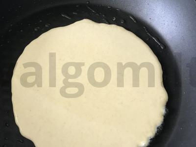 Avižų blynas su sūriu ir bananais Žingsnis 3