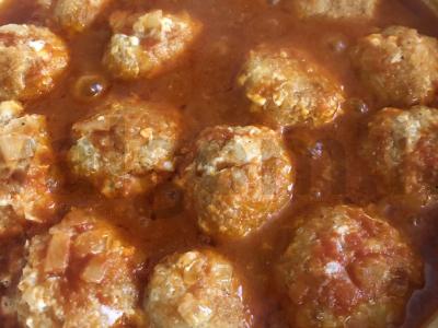 Žuvies kotletai pomidorų padaže Žingsnis 9