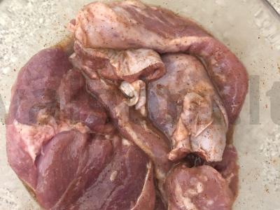 Kalakutų šlaunelių filė ant grotelių Žingsnis 2