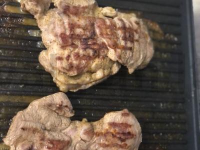 Kalakutų šlaunelių filė ant grotelių Žingsnis 3