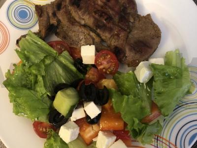 Kalakutų šlaunelių filė ant grotelių pagrindine nuotrauka