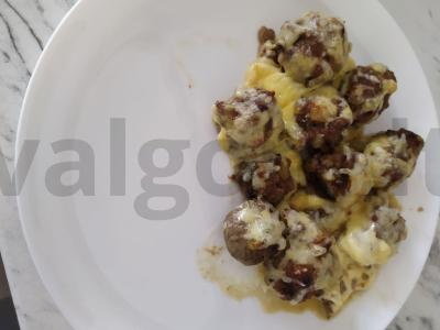 Įdaryti pievagrybiai orkaitėje Žingsnis 8