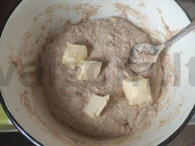 Namų kvapnus duona iš viso grūdo miltų Žingsnis 4