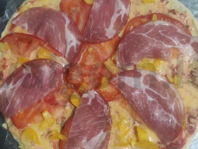 Patingėlių pica su sūrio kumpiu ir adžika Žingsnis 5