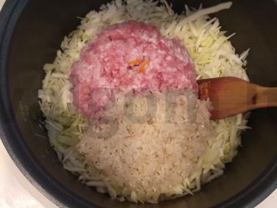 Patingėti kopūstai su grietinės-tomato padažu lėtoje viryklėje Žingsnis 3