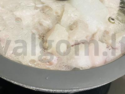 Kiaulienos troškinys su rūkyta paprika Žingsnis 2