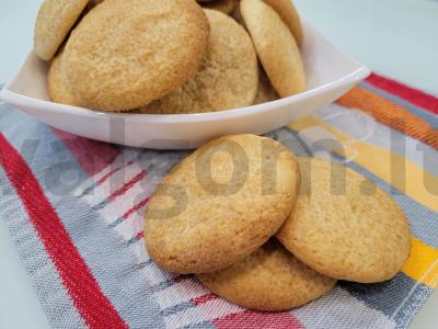 Citrininiai sausainiai iš trapios tešlos pagrindine nuotrauka