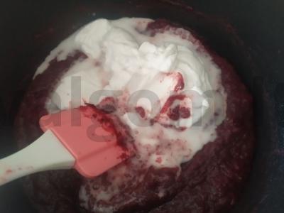 Be kepimo vyšnių tortas Žingsnis 3