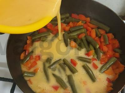 Daržovių apkepas pusryčiams Žingsnis 3