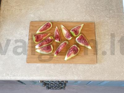 Figų pyragas iš pilno grūdo miltų Žingsnis 1