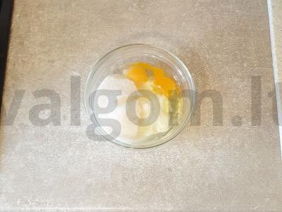 Figų pyragas iš pilno grūdo miltų Žingsnis 3