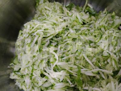 Vasaros salotos su kiaušiniu Žingsnis 4