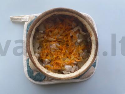 Daržovių ir vištienos filė troškinys „Malmut“ Žingsnis 7