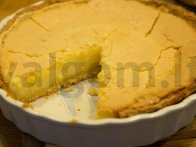 Grietinės pyragas pagrindine nuotrauka