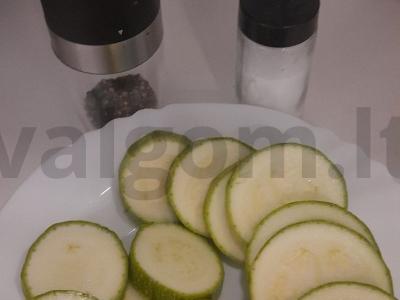 Kepti cukinijos Žingsnis 2