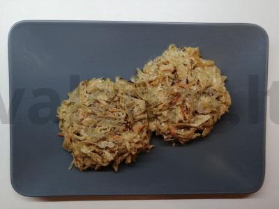 Švelni rauginta kopūstai, troškinta grietinėlėje pagrindine nuotrauka