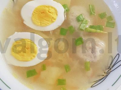 Nudelių sriuba su kiaušiniu pagrindine nuotrauka