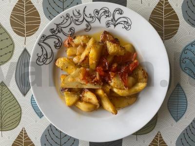 Kepti bulvių skiltelės su daržovėmis Žingsnis 6