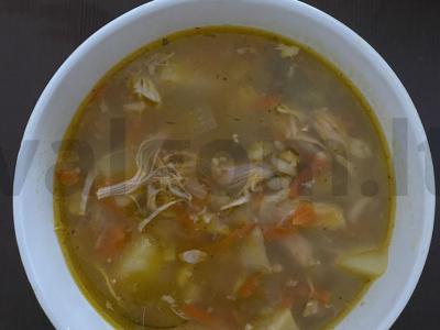 Vištienos raugintas sriuba pagrindine nuotrauka