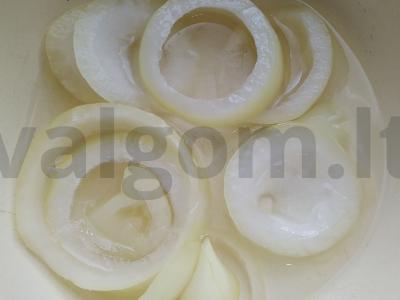 Hamburgeriai su kotletais ir sūrio padažu ant grotelių Žingsnis 2