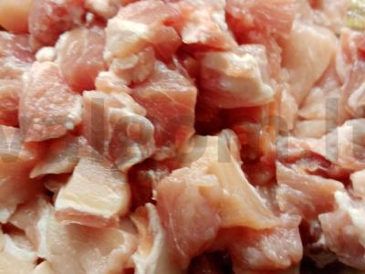 Švelnus kiaulienos guliašas Žingsnis 1